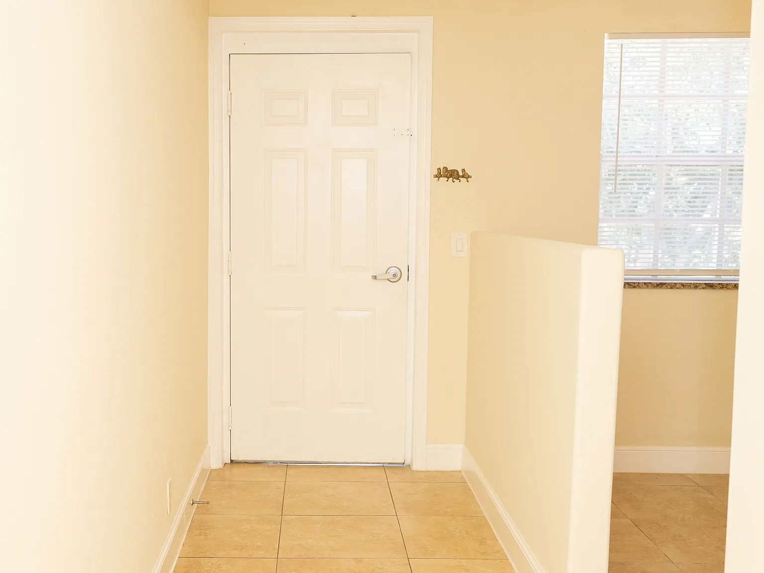 2 bed, 1100 sqft, $1,400 — Photo 2