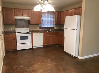 27121 Gail Dr #DUPLEX, Bauxite, AR 72011