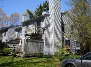 35 Santuit Pond Rd UNIT 7A, Mashpee, MA 02649