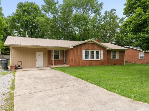 2020 Denton Ave, Cookeville, TN 38501