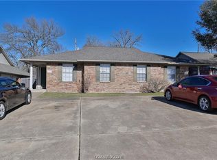 2104 Hidden Hollow Cir #A, Bryan, TX 77807