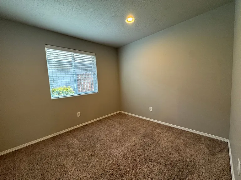 226 River Walk Pl — Photo 10