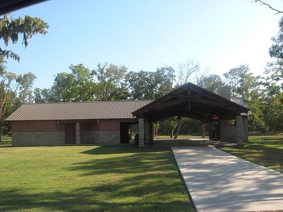2nd image of 3026 Bayou View Ct