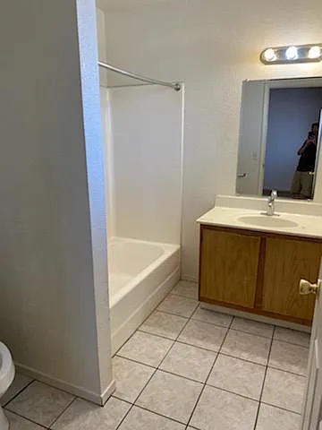 1836 Goldfield St — Photo 4