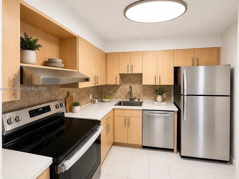 20500 W Country Club Dr #109 — Photo 6