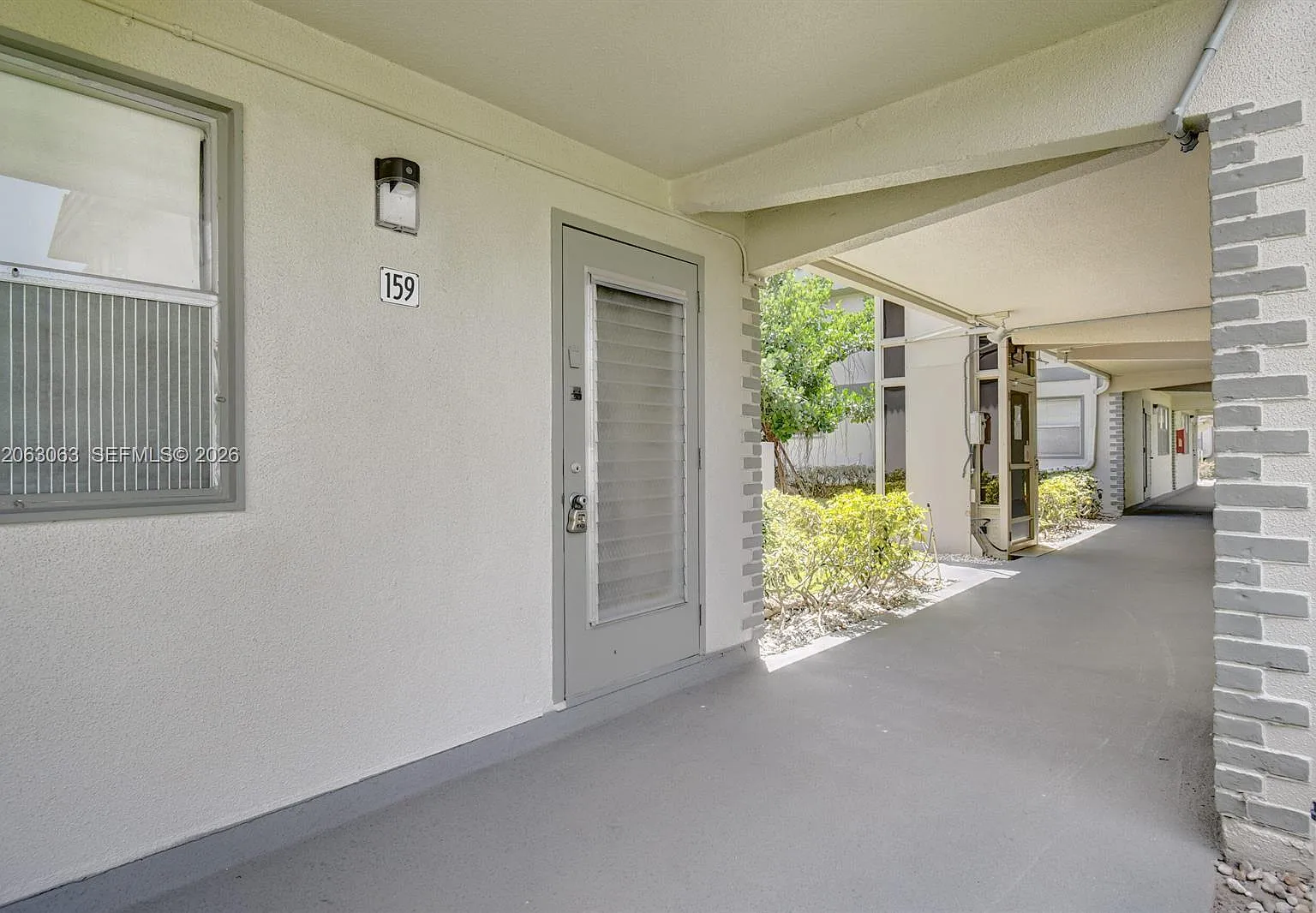 Kings Point Brittany Cond — Photo 4