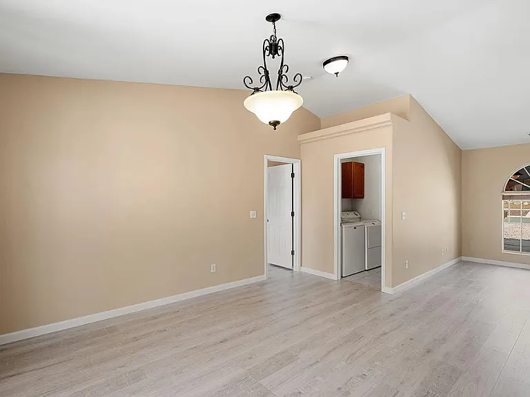 7185 N Summit View Dr — Photo 11