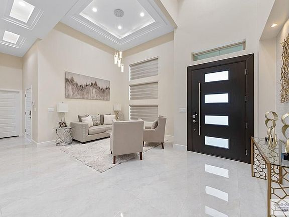 5th image of 3957 Galicia Ct