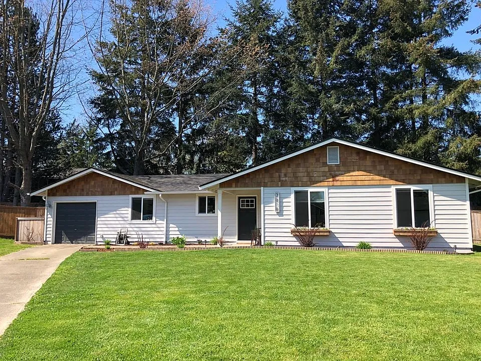 3818 N Winnifred St