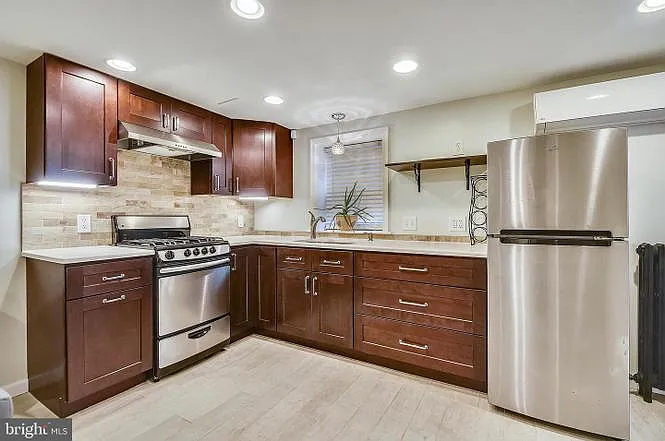 5503 44th Ave — Photo 3