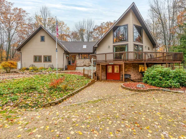 12142 Trail Creek Dr #281, Stanwood, MI 49346