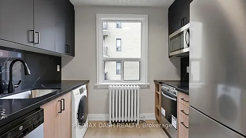 50 Raglan Ave #5 Photo 1
