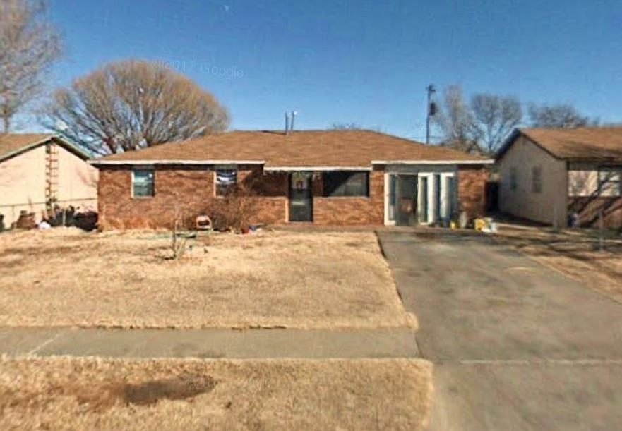 1st image of 813 N Lamar St