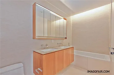 Rented by (Legacy) Elegran
