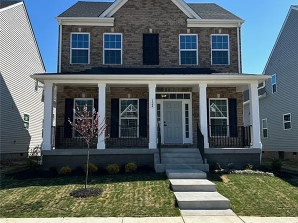 124 Legacy Blvd, Poquoson, VA 23662