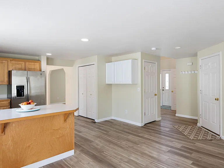 9104 Jersey Dr — Photo 13