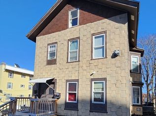 13 Queen St, Worcester, MA 01610