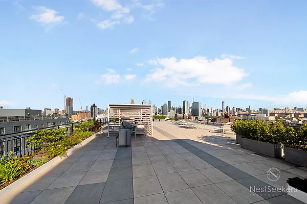 Rented by Nest Seekers International | media 22