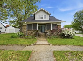 404 S Van Scoyoc St, Avilla, IN 46710