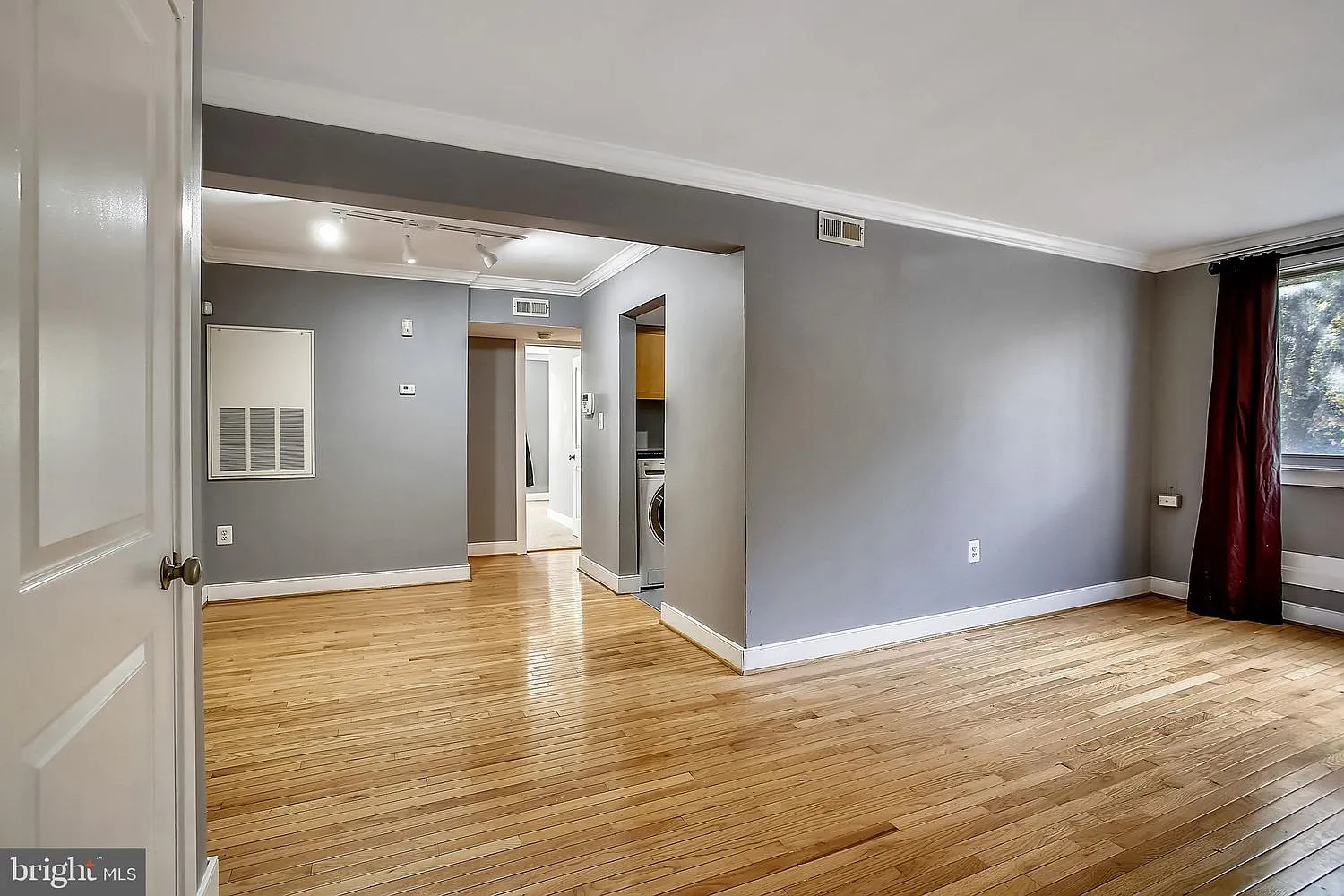 2838 Hartford St SE — Photo 1