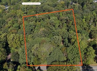 3241-3245 Lakeland Rd, Gainesville, GA 30506