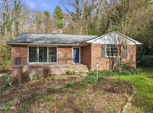 5107 Green Valley Dr, Knoxville, TN 37914