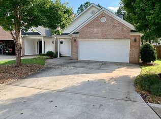 20 Stony Oak Dr, Newnan, GA 30263