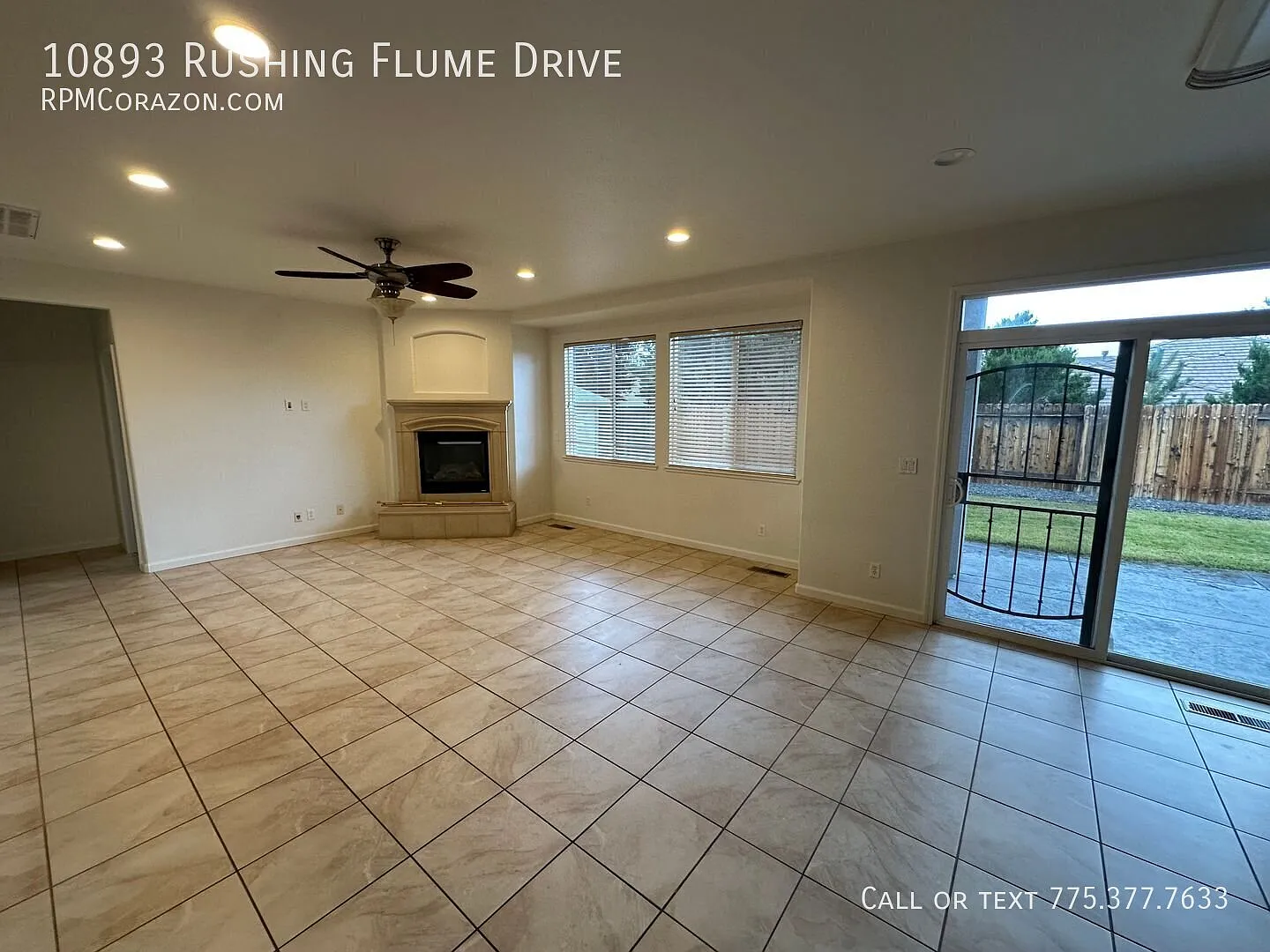 Big south Reno home with 3 car garage and lots of space! — Photo 3
