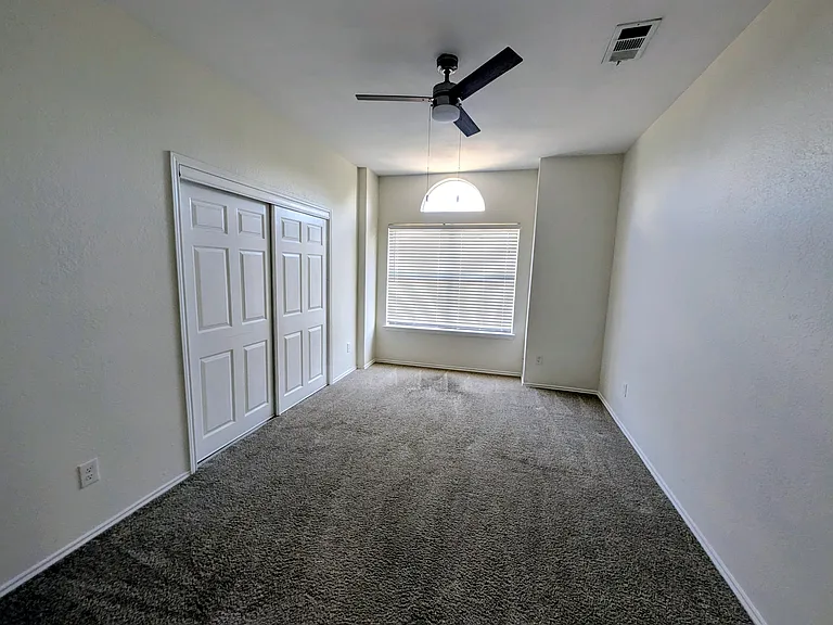 1508 Mayfair Dr — Photo 15