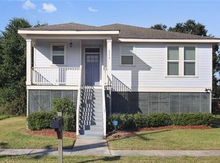 6116 Baccich St, New Orleans, LA 70122