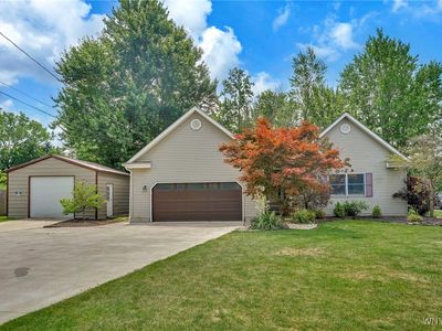 1245 Dodge Rd, Getzville, NY, 14068