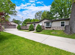 2692 Greg Ave, Brighton, MI