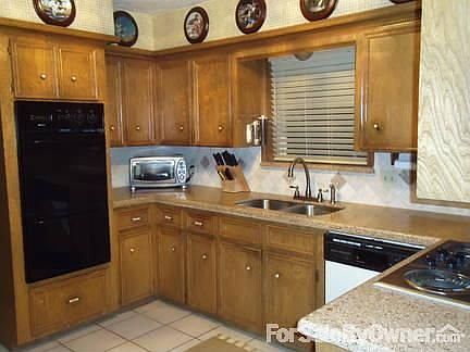 2nd image of 1151 Shillington Dr