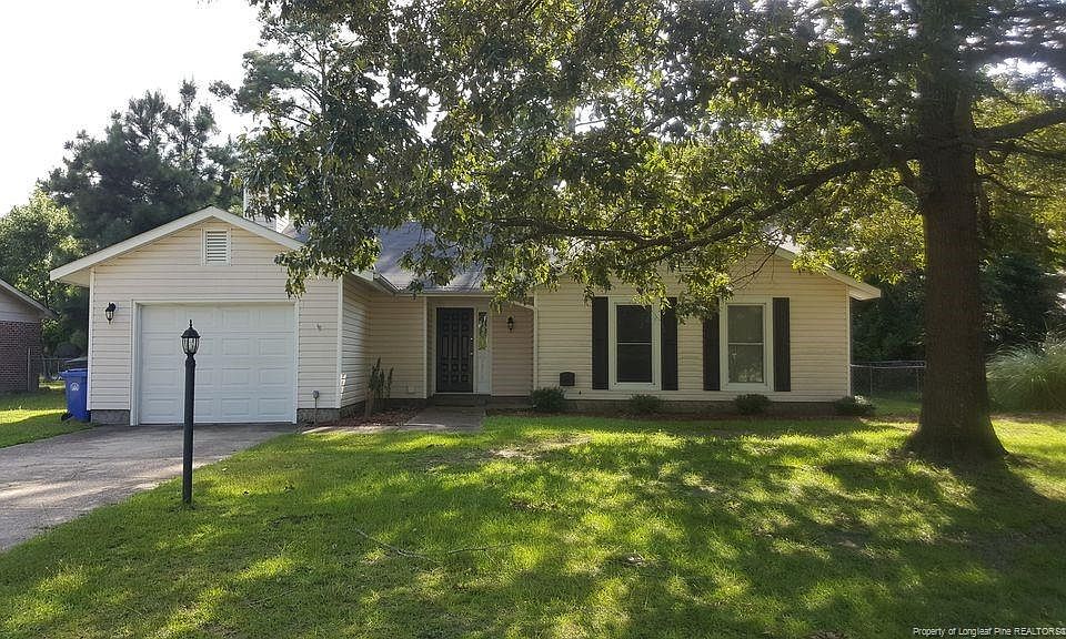 7058 Calamar Dr, Fayetteville, NC 28314 Zillow