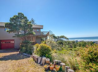 3208 NW Sandpiper Way, Waldport, OR 97394