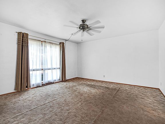 5th image of 1534 King St