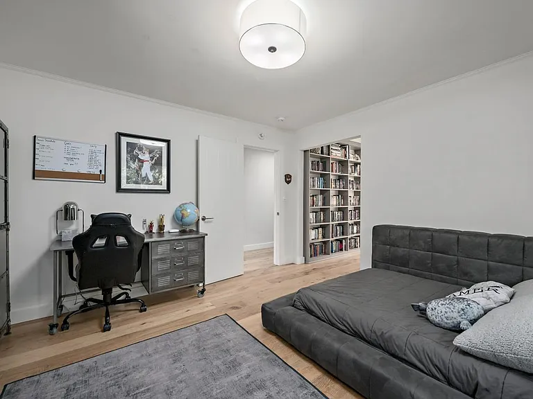29 Eugenia Ln — Photo 26