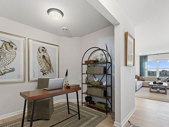 4th image of 1217 Edge Cir