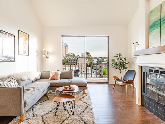 5th image of 555 Maine Ave Unit 401