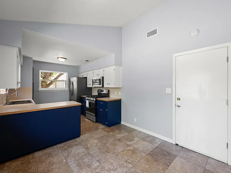 9638 Chukar Cir — Photo 8