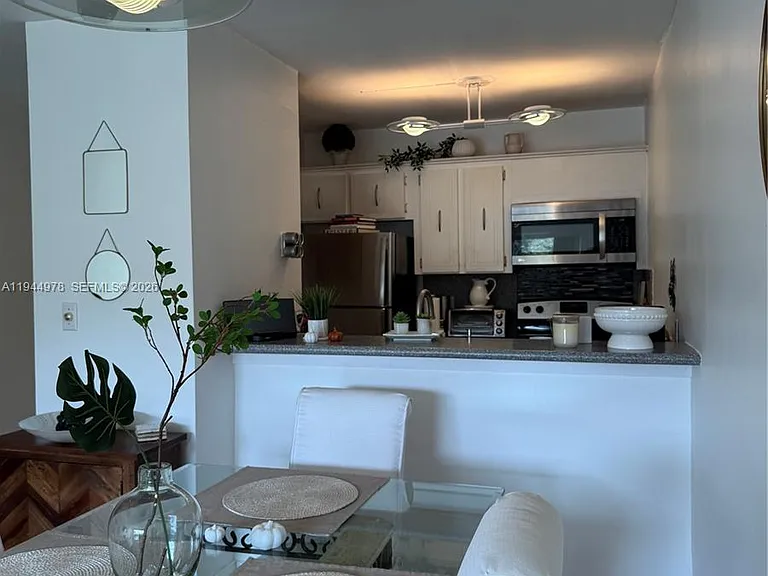 1225 NE 124th St #33A — Photo 7