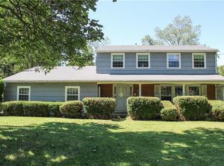 4975 Elgin Dr, Syracuse, NY 13215