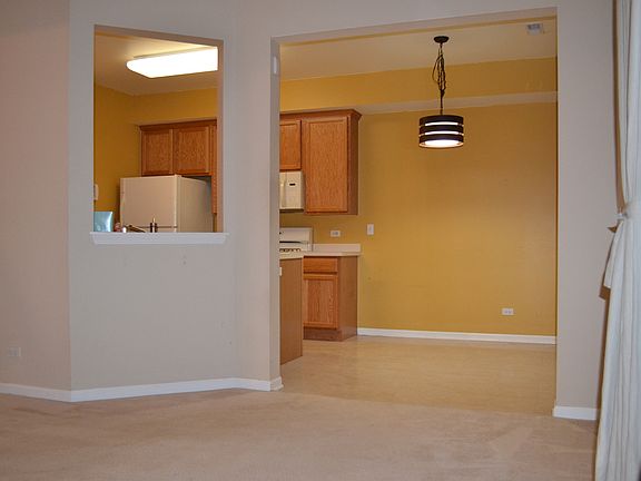 3rd image of 3134 Ollerton Ave