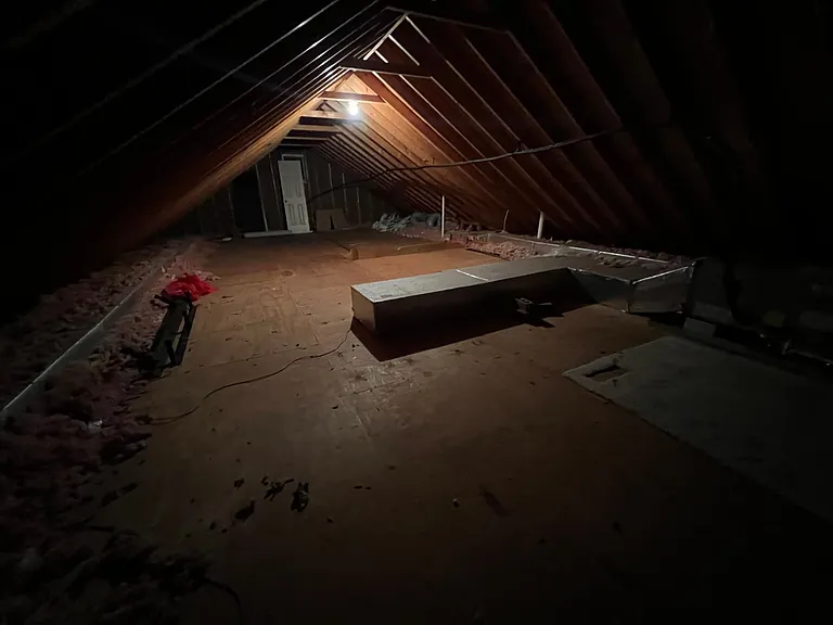Very spacious attic