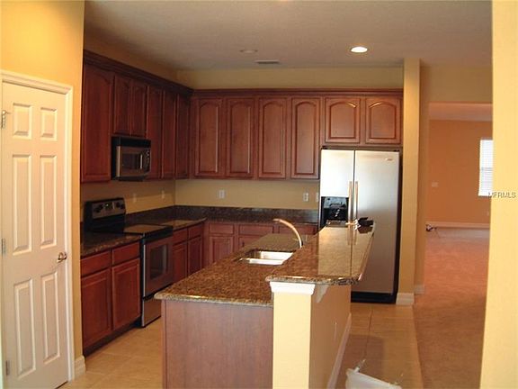 2nd image of 606 Cascading Creek Ln