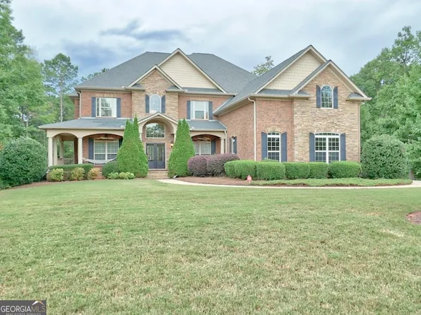 10 Clover Leaf Ct, Newnan, GA 30265