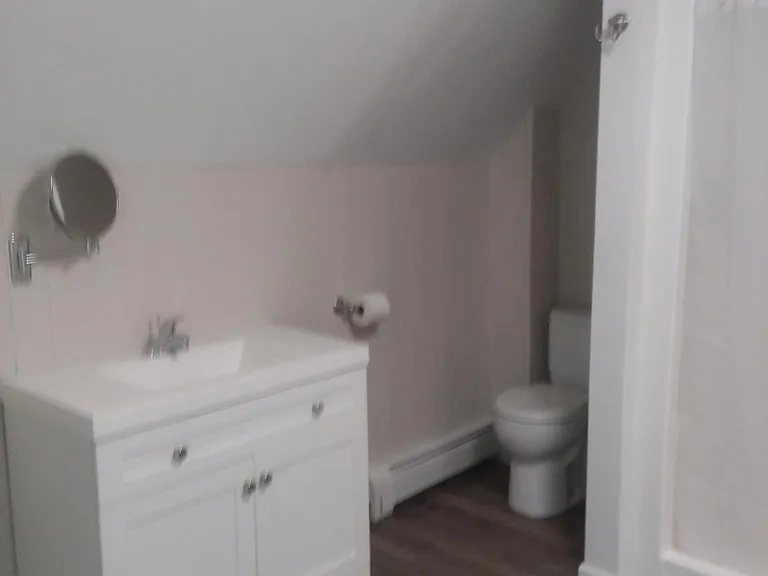 444 S Vincent St — Photo 7