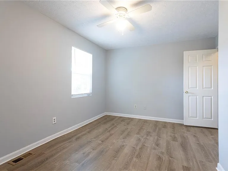 1441 Springleaf Cir SE — Photo 14