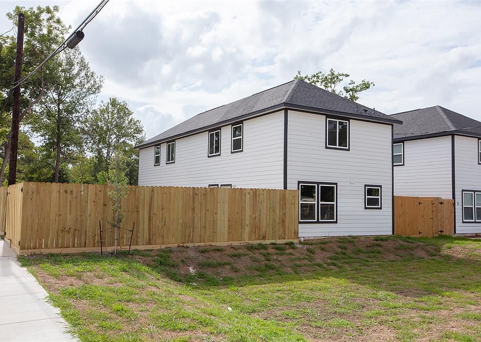 1st image of 8204 Eastover St #B