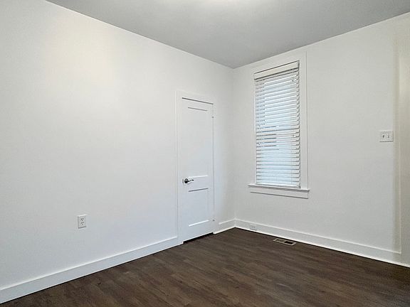 2nd image of 283 E Main St